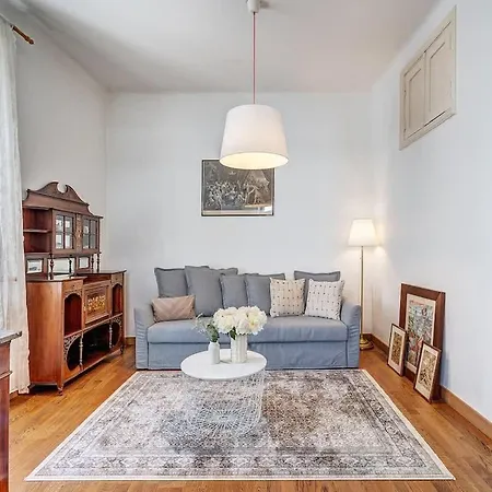 Domillion 2bdr Str Antique Vl476 * Вильнюс