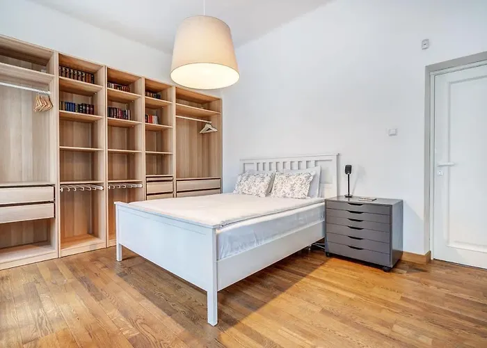 Lejlighed Domillion 2bdr Str Antique Vl476 Vilnius